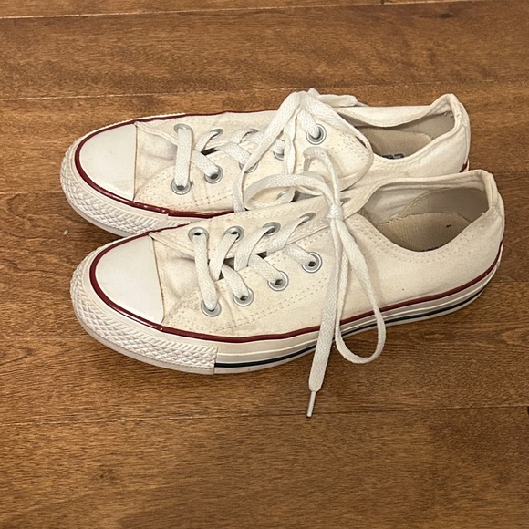 Converse Cream Low-Top Sneakers with white laces, women’s size 5.5 - Picture 4 of 8